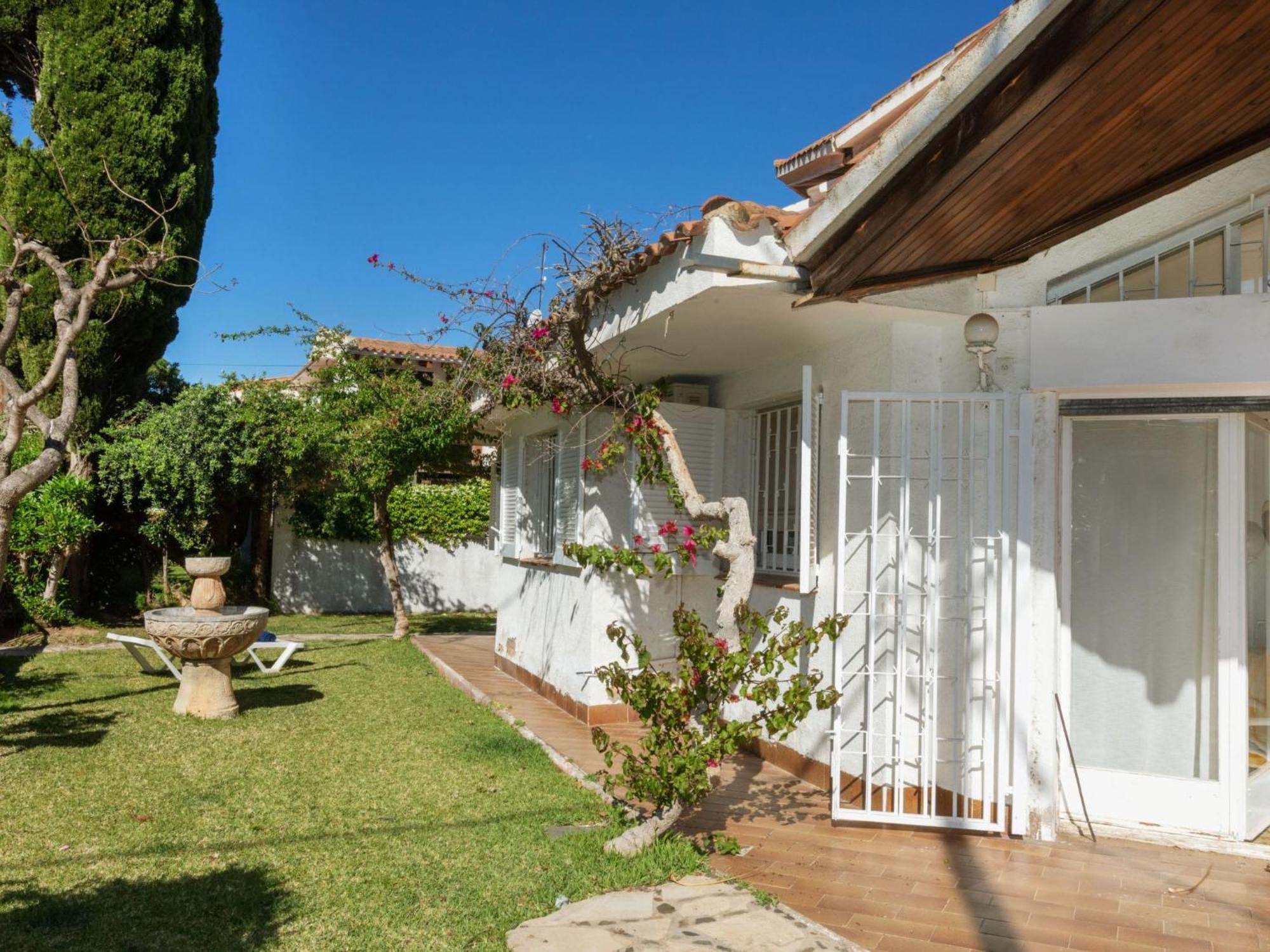 Villa Vilafortuny By Interhome 外观 照片